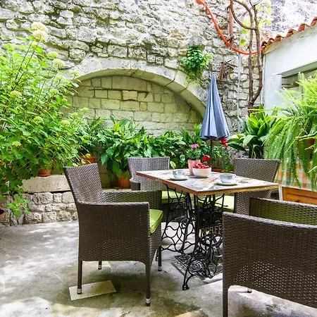 Terrace Borgoforte Trogir