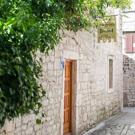 Terrace Borgoforte Appartement Trogir